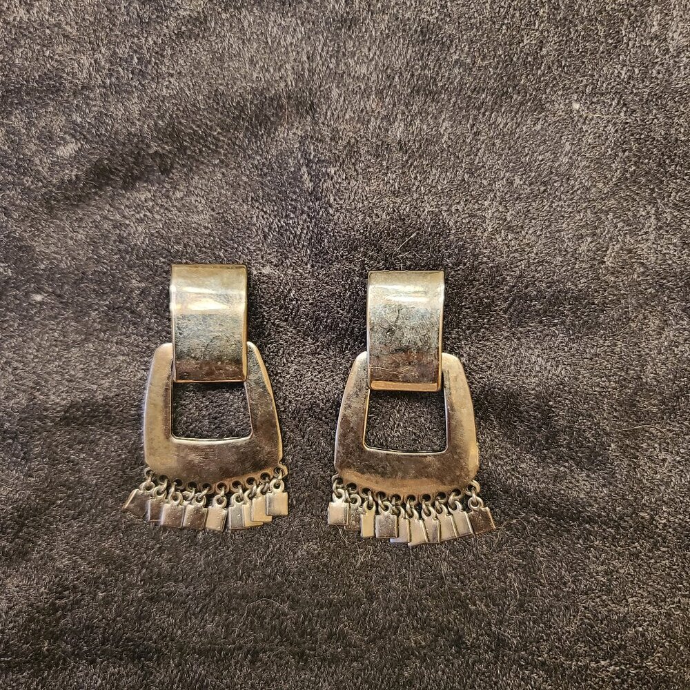 vintage 80s brutalist mid-century Earrings. Clip on fringed Modernist 2.25"